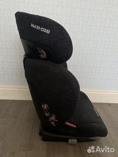 Автокресло maxi cosi RodiFix AirProtect 15-36 кг