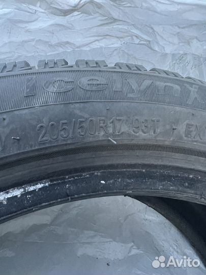 Triangle IcelynX TI501 205/50 R17