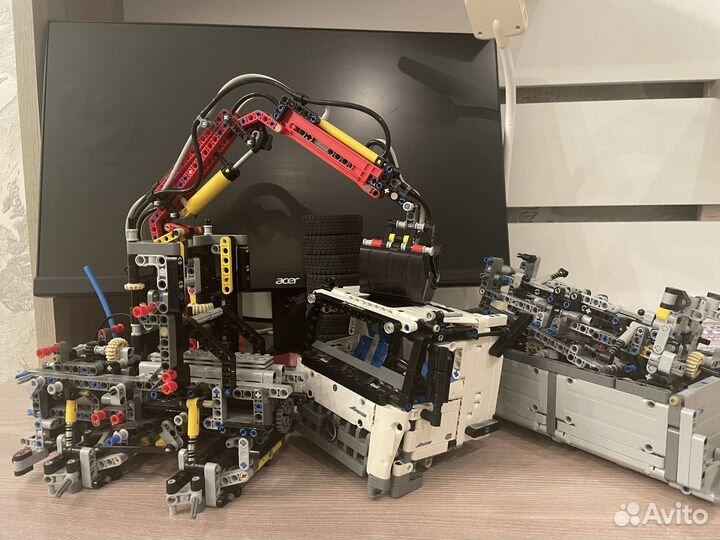 Lego Technic 42043, детали