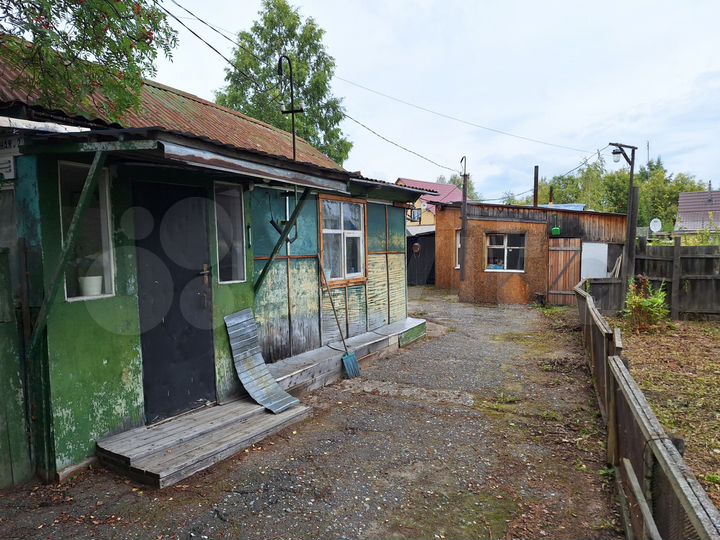 Дом 47 м² на участке 4 сот.