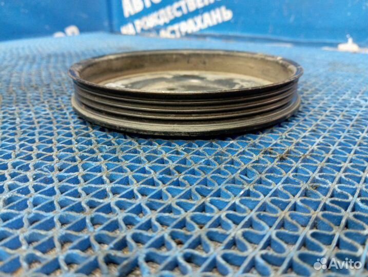 Шкив помпы Kia Spectra седан S6D 2006