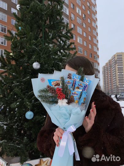 Подарок сладкий букет из конфет