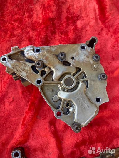 На BMW F10 Масляный насос с балансирным валом