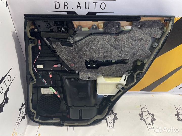 Обшивка двери задняя левая Toyota Land Cruiser