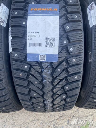 Pirelli Formula Ice 225/45 R17