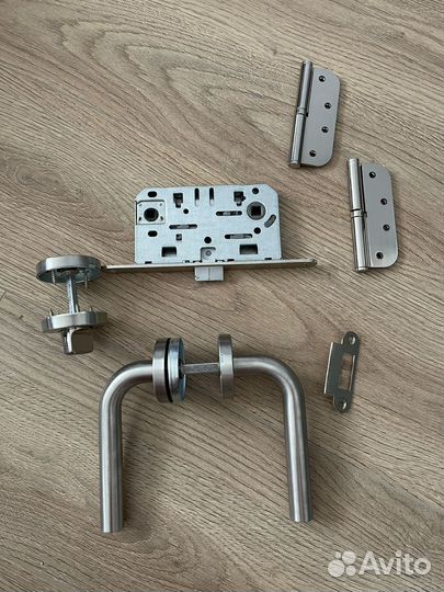 Дверная ручка