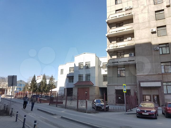 Офис, 607 м²