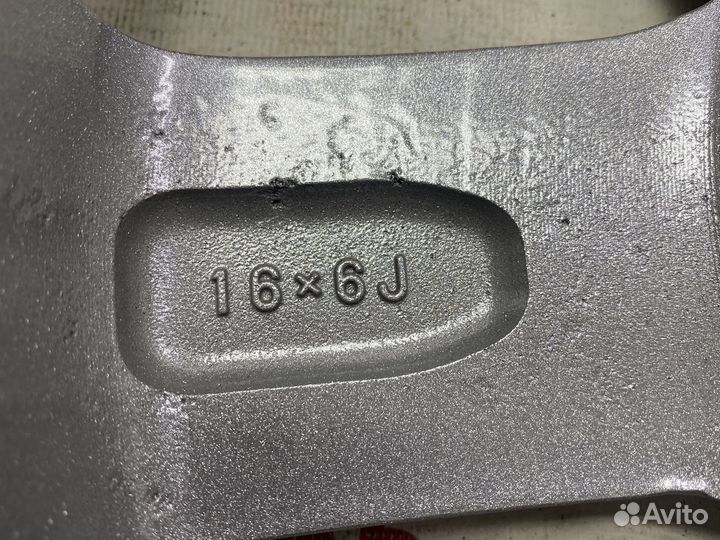 Диски Toyota R16 5/114.3 цо 60.1 мм