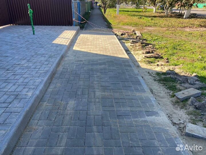 Укладка тротуарной плитки