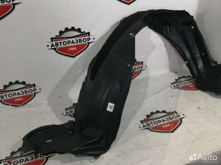 Подкрылок передний правый Toyota Corolla 150