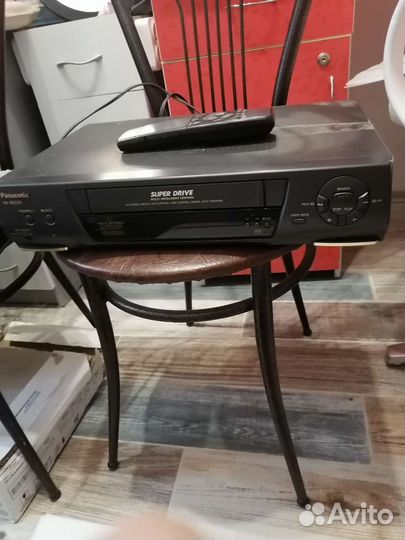 Видеомагнитофон Panasonic