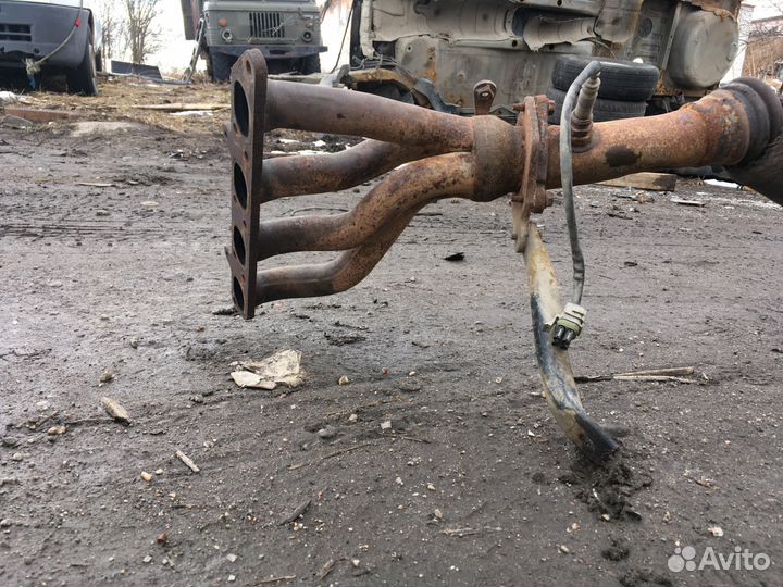 Выпускной коллектор Renault Safrane 2 литра