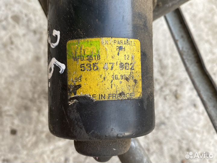 Механизм стеклоочистителя Mercedes Vito 638