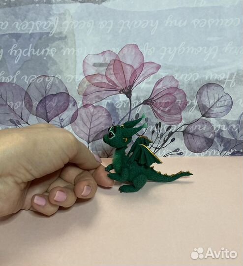 Миниатюрная игрушка Дракончик. Ручная работа