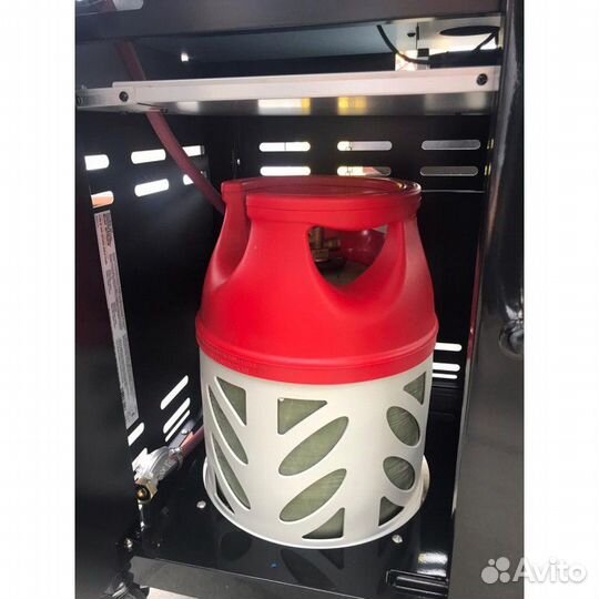 Газовый гриль Char-Broil Professional 4 горелки