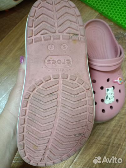 Crocs