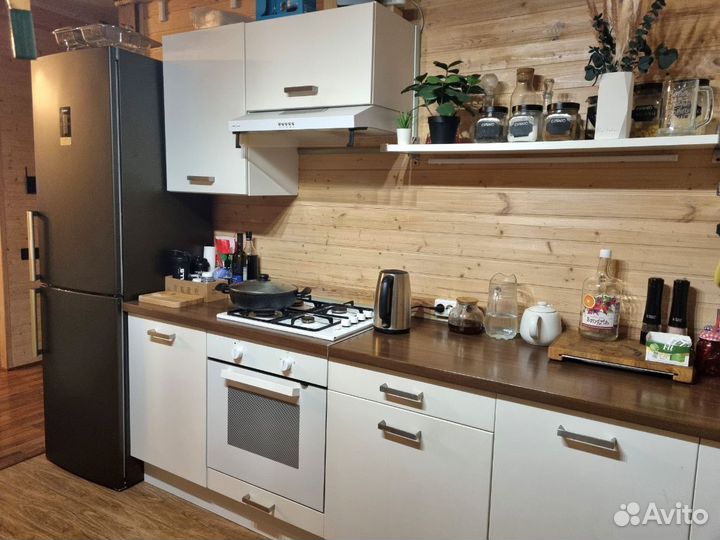 Кухонный гарнитур с техникой