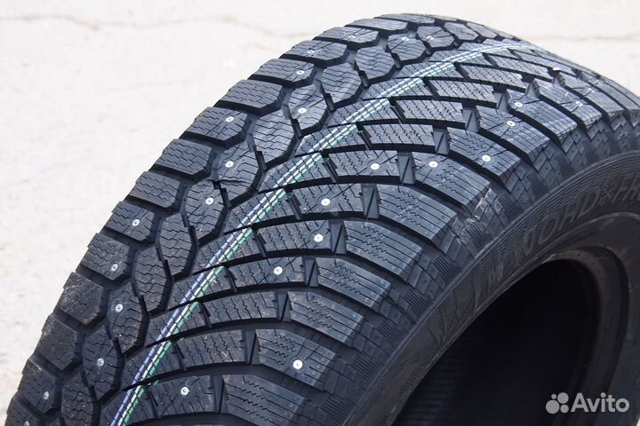 Gislaved Nord Frost 200 SUV ID 215/65 R16 102T