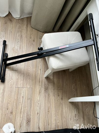 Синтезатор yamaha E 303 PSR