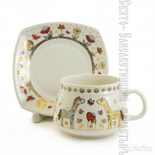 Чашка с блюдцем Коники