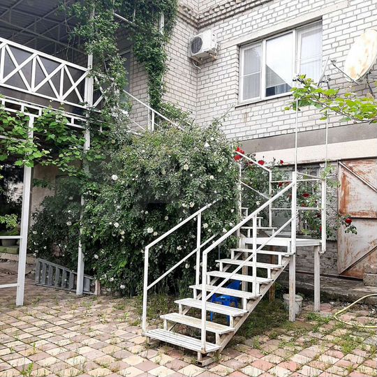 Дом 250 м² на участке 7 сот.