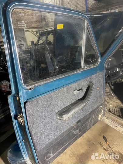 Дверь передняя левая нива 2121