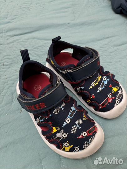 Сандалии детские 22 размер