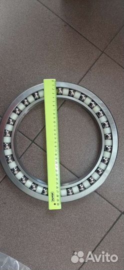 Подшипник редуктора хода в корпус редуктора