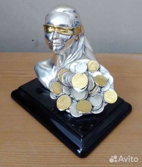 Статуэтка с серебрением Euro FAR 