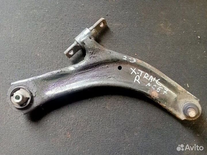 Рычаг подвески передний правый Nissan X-Trail 2009