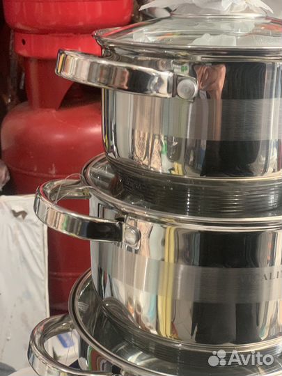 Набор кастрюль новый