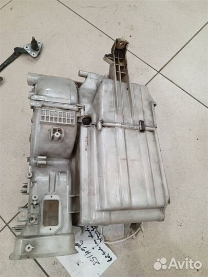 Корпус отопителя задний Mitsubishi Pajero, Monter