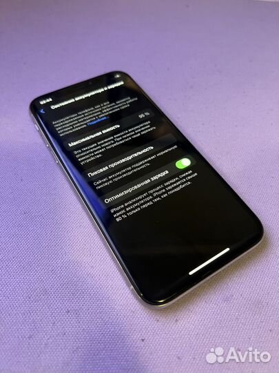 iPhone X, 64 ГБ
