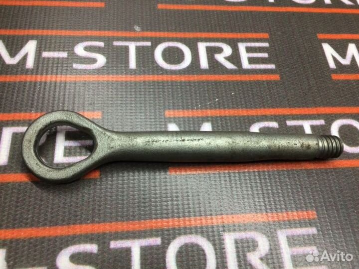 Крюк буксировочный Audi A8 4E/D3 BVJ 2008