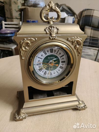 Часы янтарь СССР