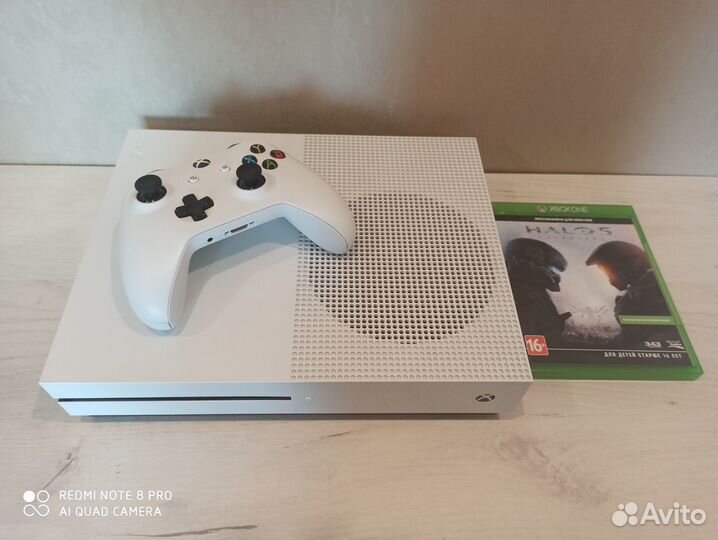 X-Box One S 500gb + Halo, Trade-In