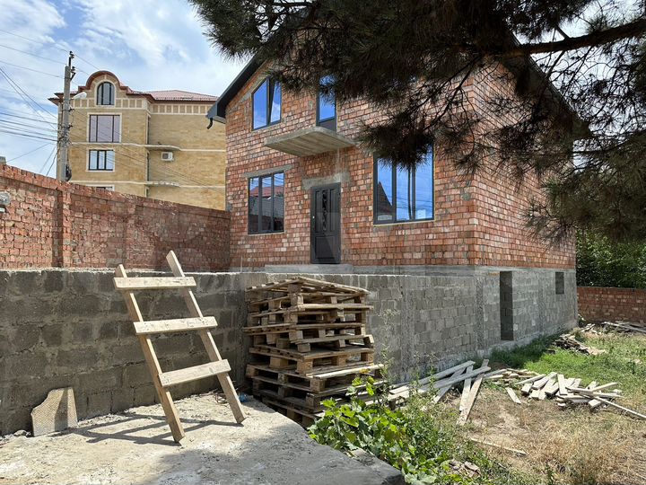 Дом 230 м² на участке 4,5 сот.