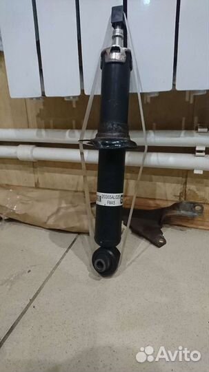 Амортизатор задний Субару Аутбек BS