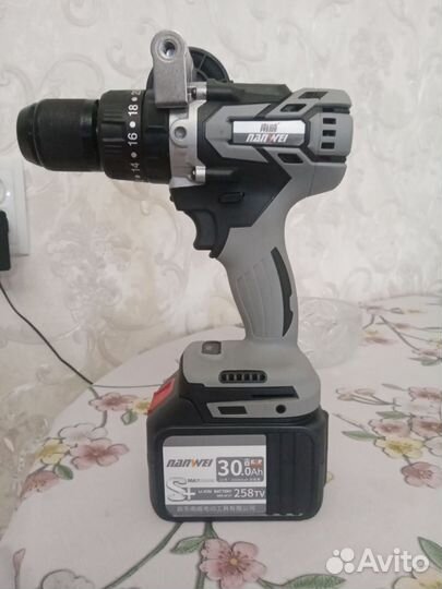 Шуруповерт для ледобура nanwei с бат 6 а/ч