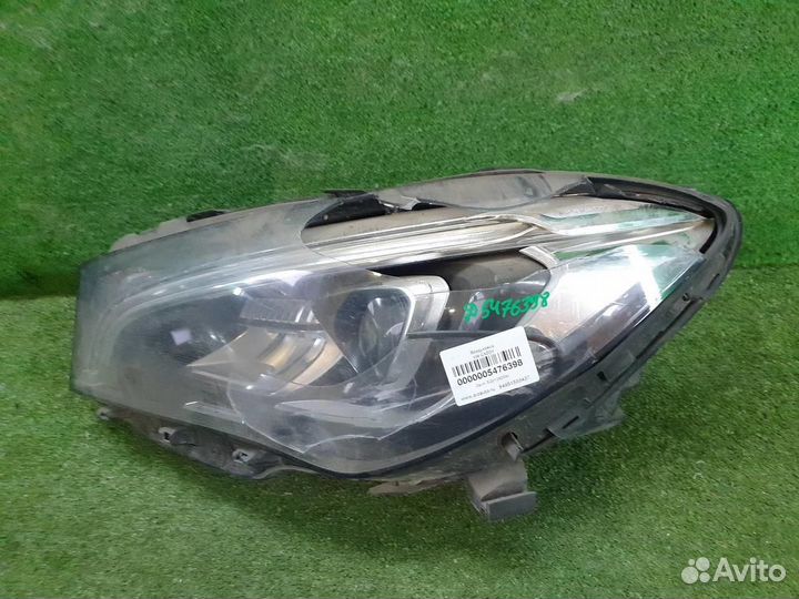 Фара левая Mercedes-Benz CLA-Class