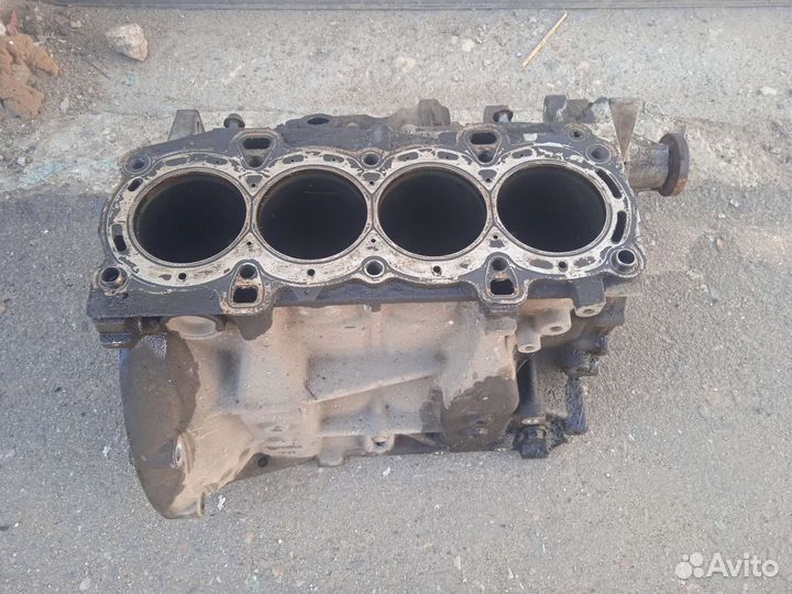 Блок цилиндров Форд Фокус 2 3 1.6 115 hxda