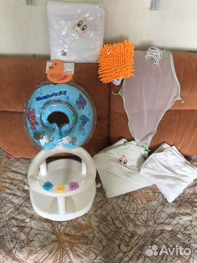 Ванночка для купания плюс принадлежности