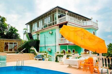 Дом 252,7 м² на участке 5,1 сот.