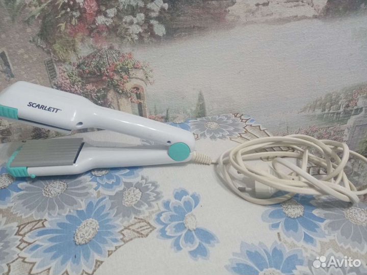 Плойка, щипцы-гофре для волос