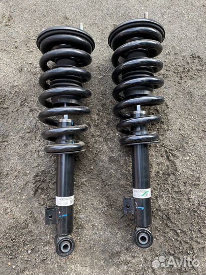 Стойка передняя l200