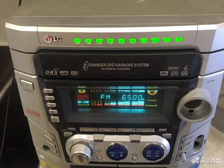 Музыкальный центр LG LM-K2530 с караоке