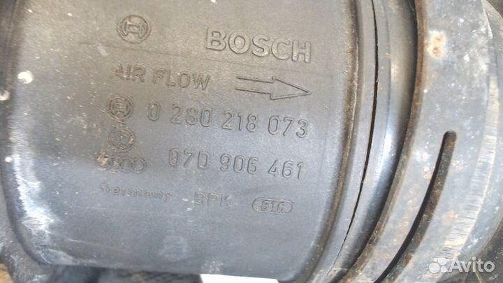 Измеритель потока воздуха Volkswagen Touareg, 2003