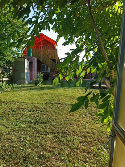 Дом 58 м² на участке 4 сот.