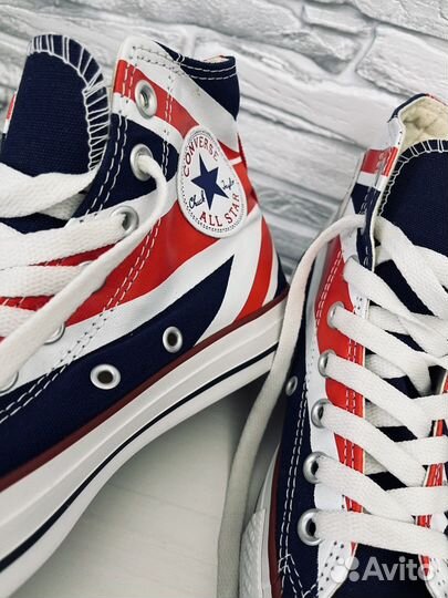 Converse с британским флагом высокие