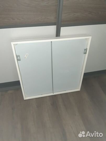 Зеркало настенное IKEA